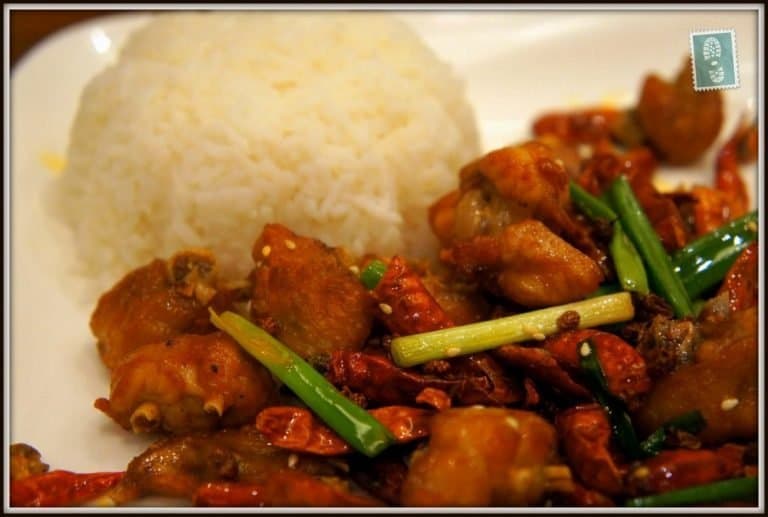 Diced chicken with hemp pepper rice