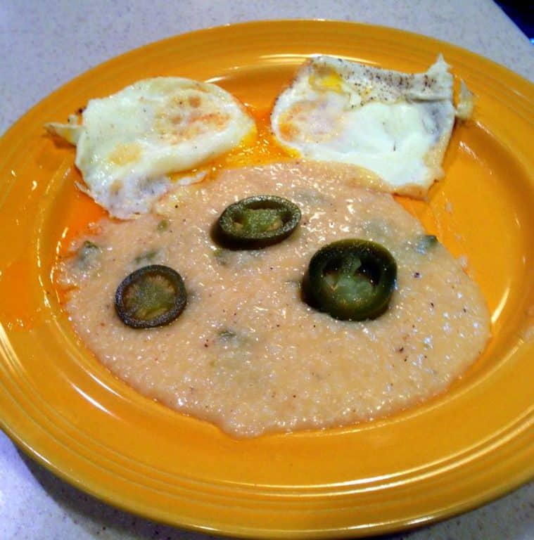 garlic, jalapeno cheese grits with fried eggs