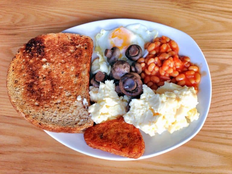 English breakfast - vegetarian option. 