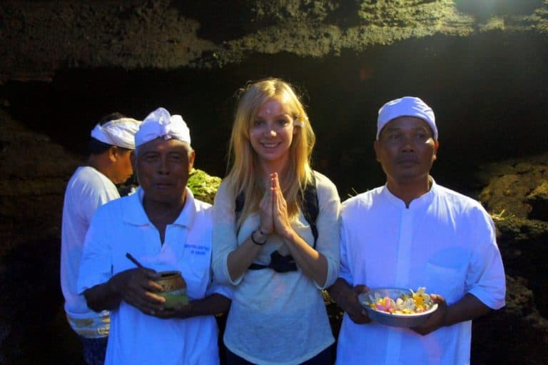 A girl in tanah Lot temple