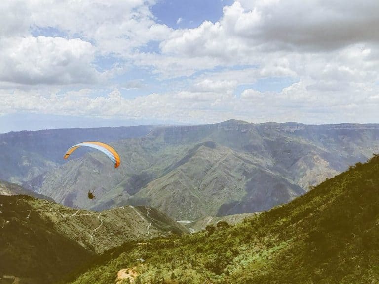 Paragliding in Phuket