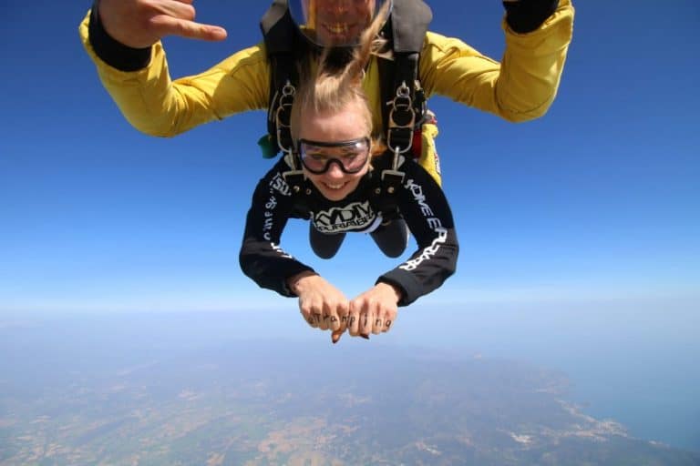 Skydiving in Costa Brava