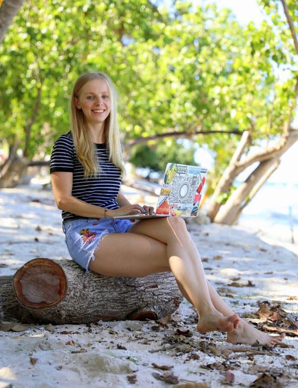Blogging at the beach in the Maldives