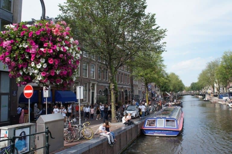 Walking the canals Walking The Canals
