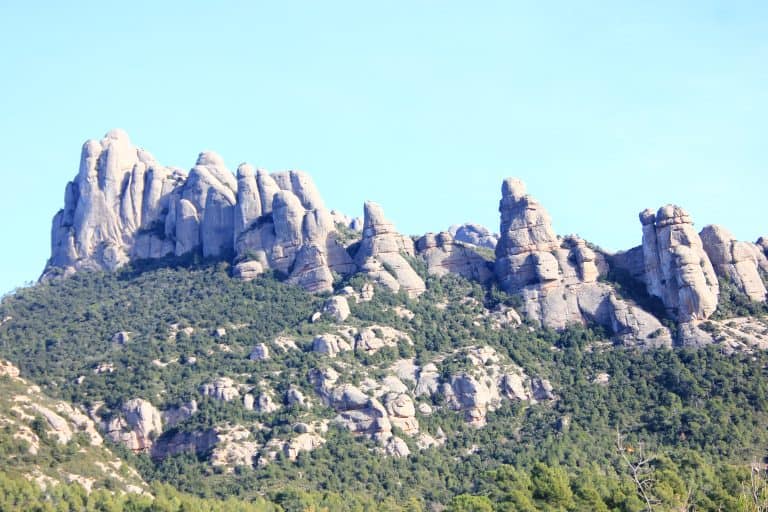 saw mountain montserrat