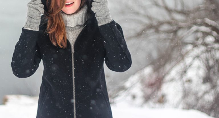 Fashionable Winter Gear and Accessories to Make Your Travel Easier