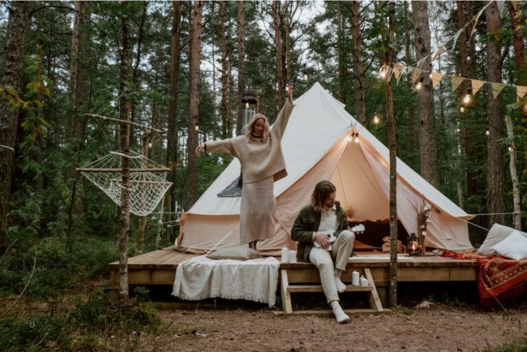 Beginner Guide to Glamping | Etramping