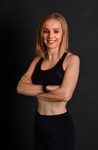 Agness Walewinder- Travel Fitness and Lifestyle Author