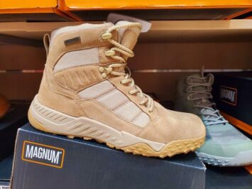 beige magnum hunting boots