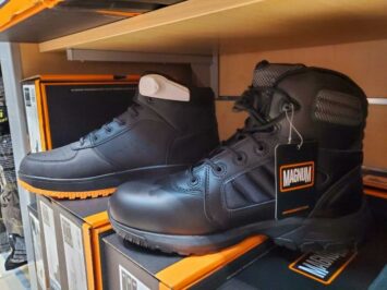 magnum black hunting boots in store